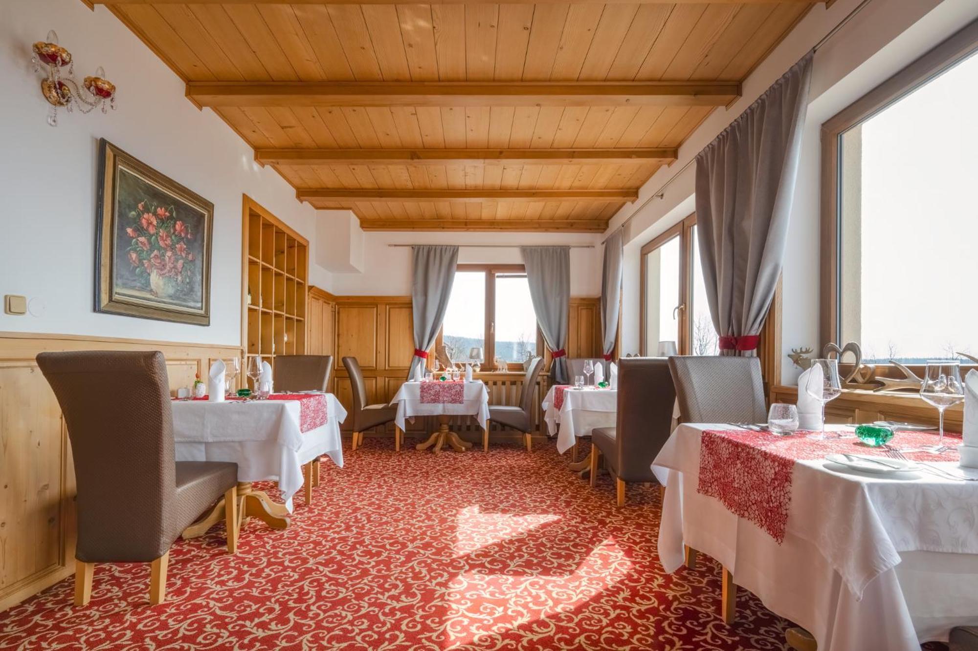 Wellness Hotel V Nebi Kořenov Exteriér fotografie